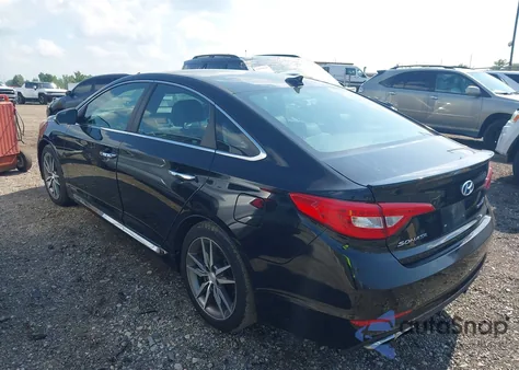 2015 Hyundai Sonata Sport 2.0T z USA, uszkodzony, nr VIN 5NPE34AB5FH061974